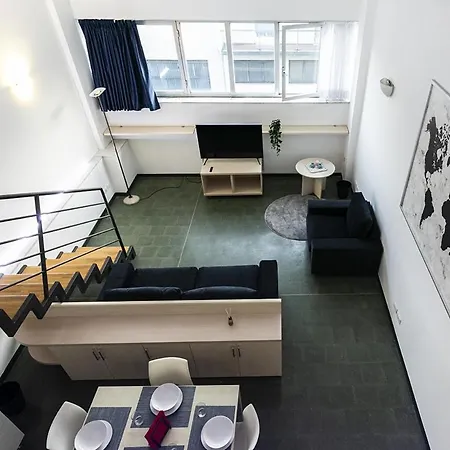 Urban Loft 21 Apartment